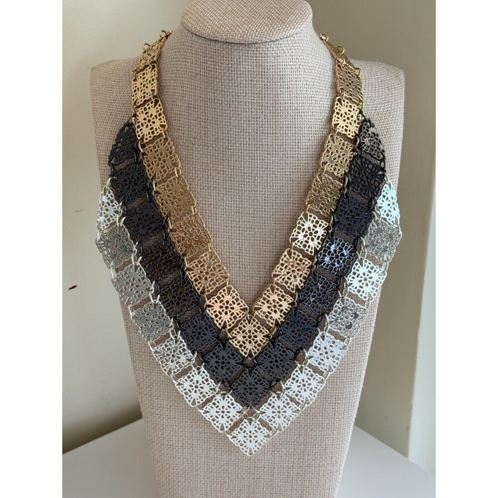eShe NS Tri-Color Filigree Cutout Square Mesh Bib Statement Necklace